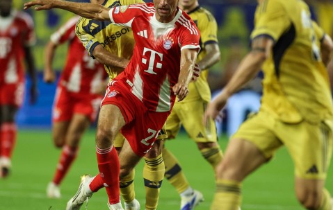 九游官方网站-包含拜仁慕尼黑后防传球精准，助攻频频制胜对手的词条